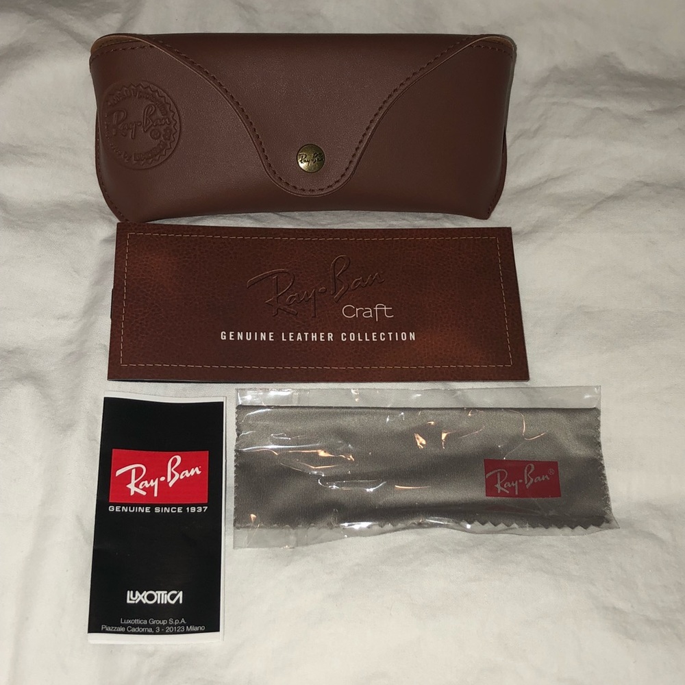 Ray-Ban Folding Wayfarer - Picture 7 of 8